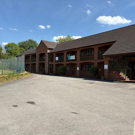 Tollgate Hotel & Leisure Stoke-on-Trent Zewnętrze zdjęcie