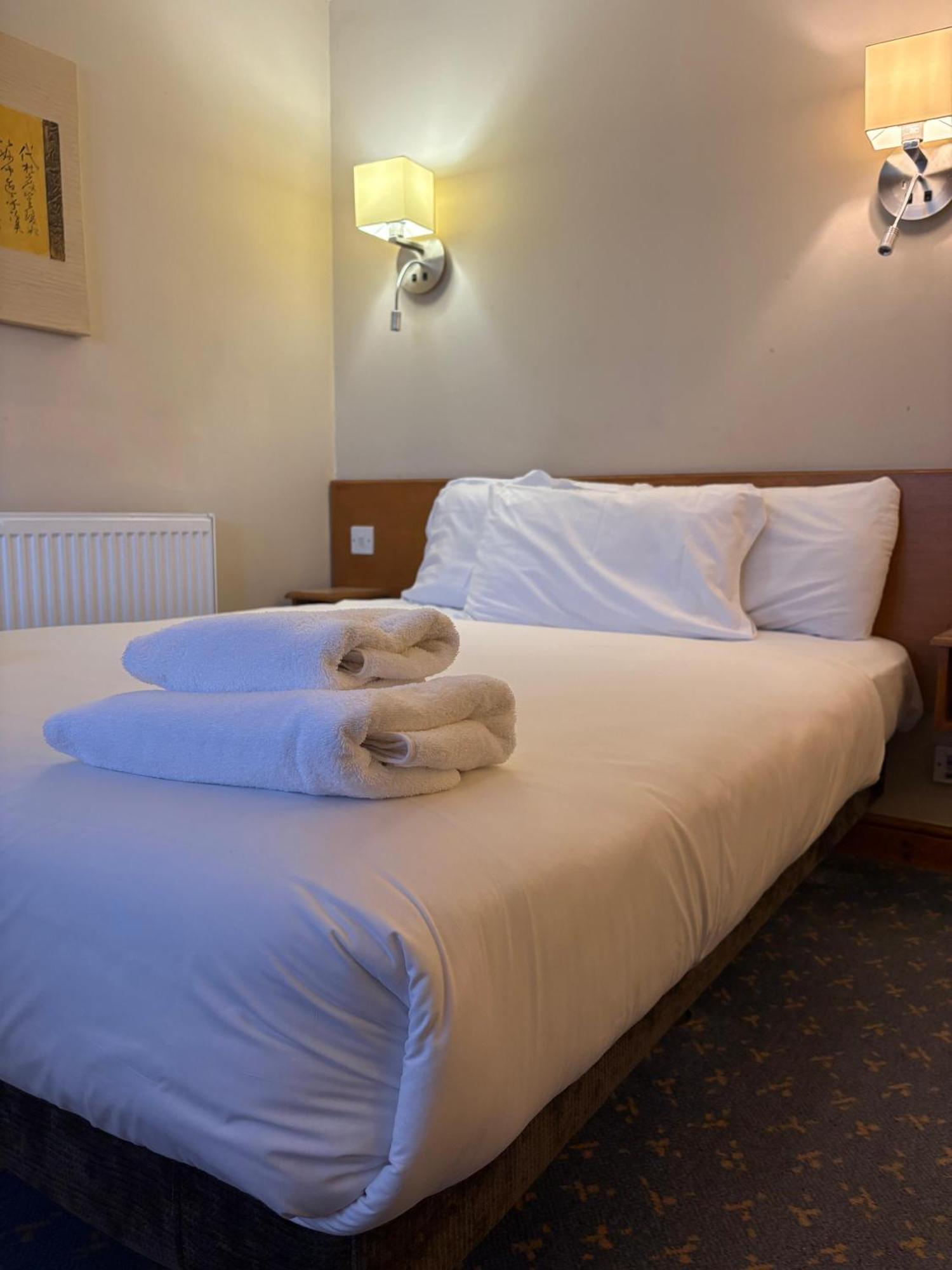 Tollgate Hotel & Leisure Stoke-on-Trent Zewnętrze zdjęcie