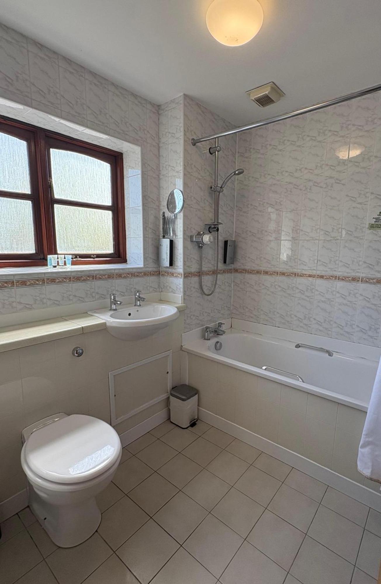 Tollgate Hotel & Leisure Stoke-on-Trent Zewnętrze zdjęcie