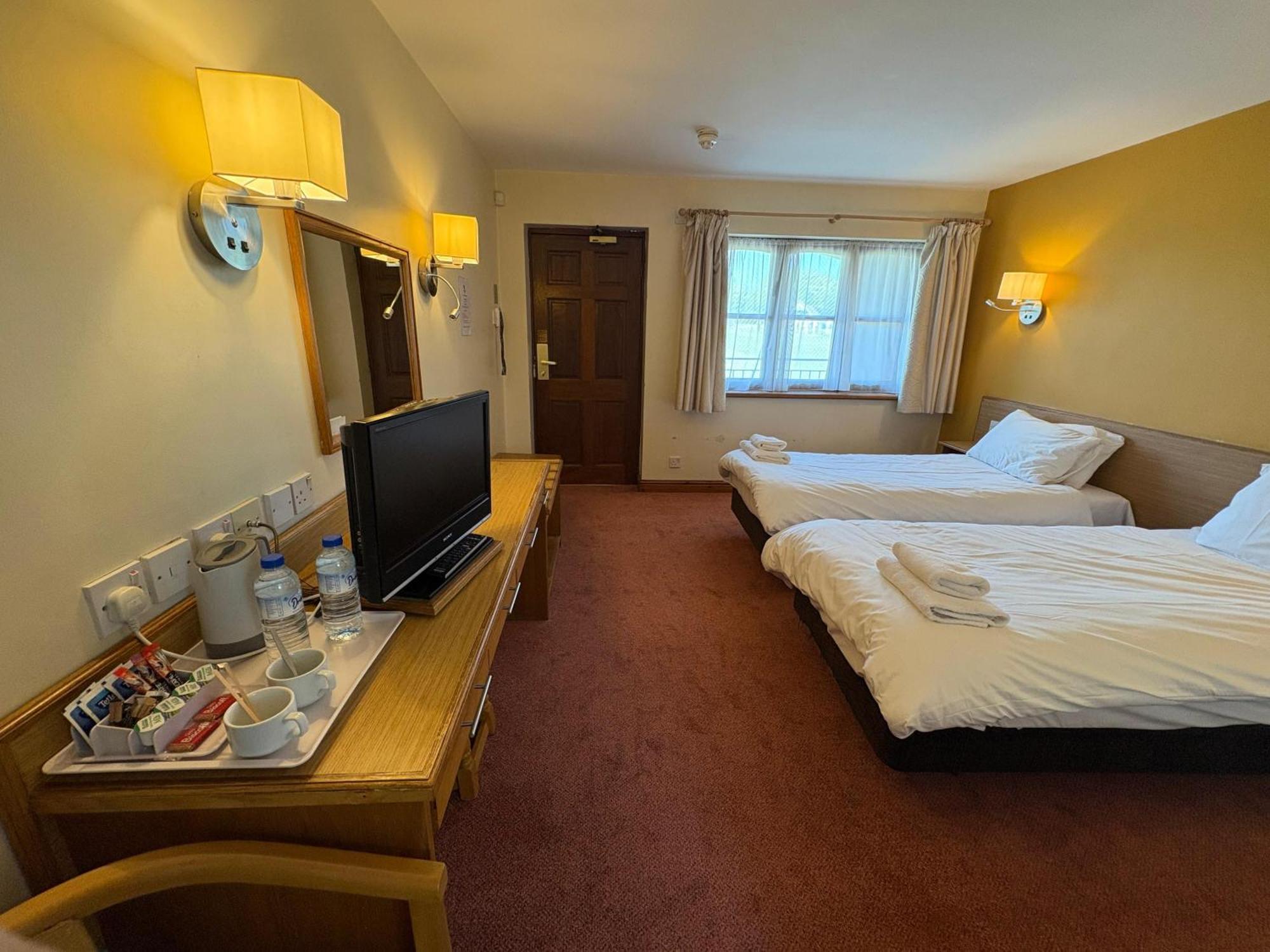 Tollgate Hotel & Leisure Stoke-on-Trent Zewnętrze zdjęcie