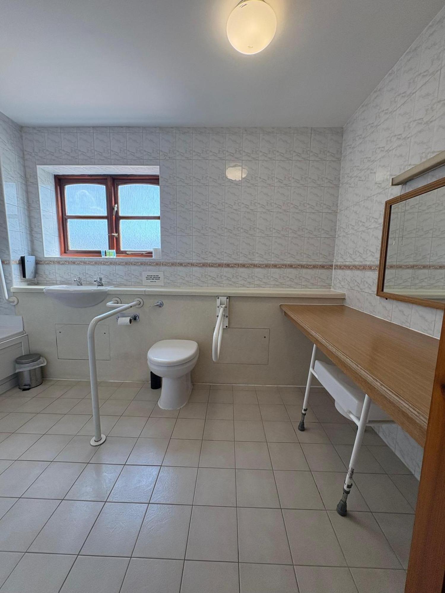 Tollgate Hotel & Leisure Stoke-on-Trent Zewnętrze zdjęcie