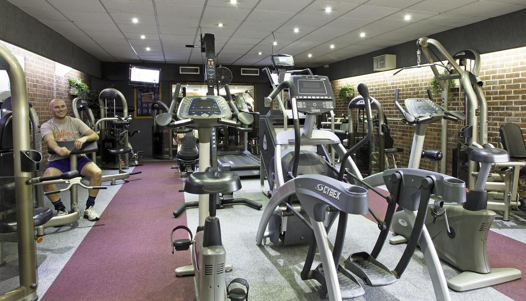 Tollgate Hotel & Leisure Stoke-on-Trent Zewnętrze zdjęcie